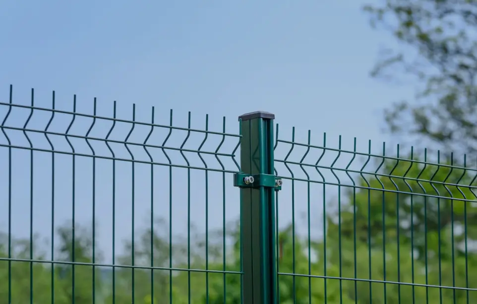 chain link fence appplication 