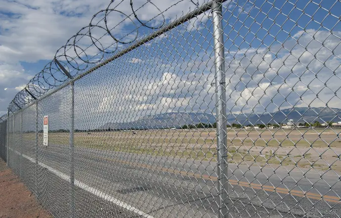 Chain Li​​nk Fencing