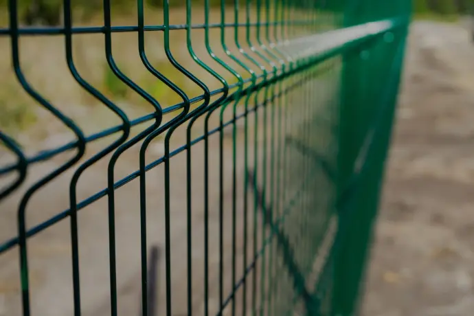 welded mesh fence application1
